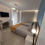 Family Gaia Apartamento *